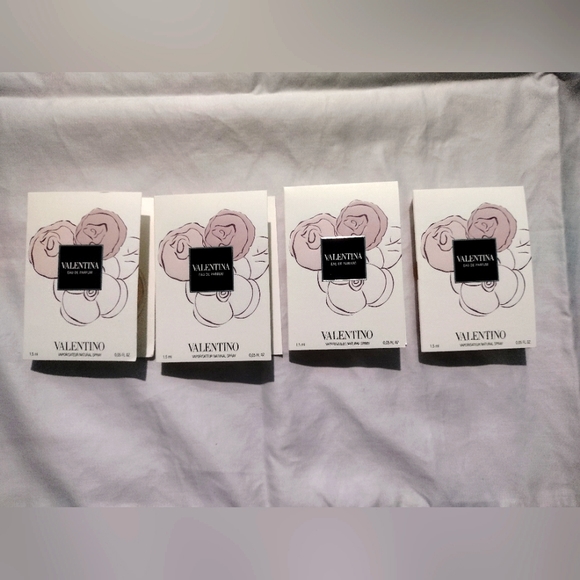 Valentino Valentina samples - Picture 2 of 2